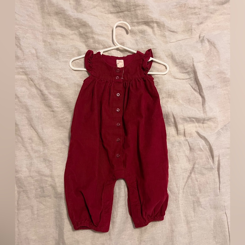 Brand new baby gap corduroy onsie. Crimson color! Never worn. Size 0-3 months